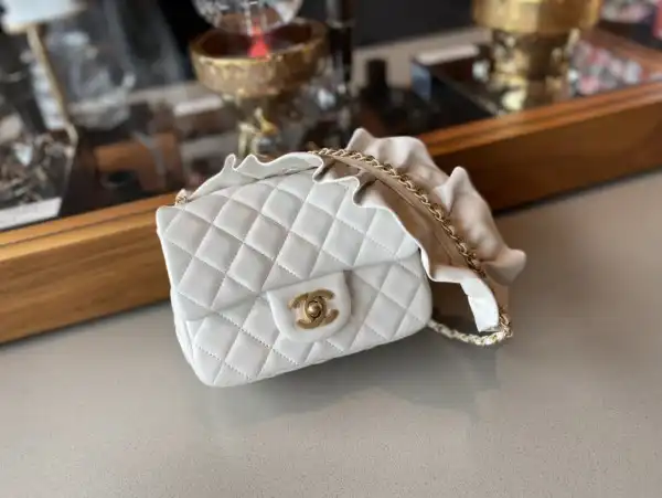 CHANEL FLAP BAG 0131