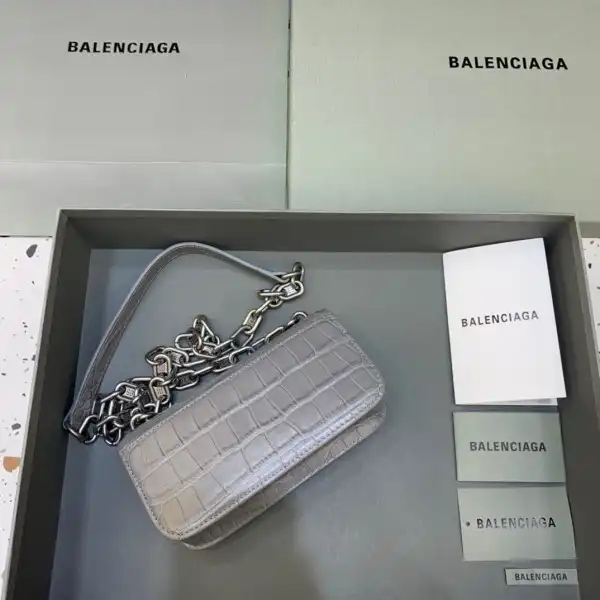 Tony Luxuries BALENCIAGA WOMEN'S GOSSIP 0127