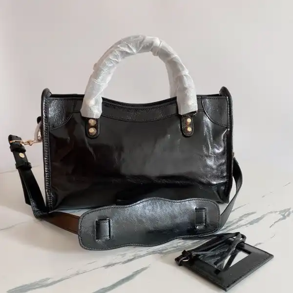 Tony Luxuries BALENCIAGA CHANELASSIC CITY 0127