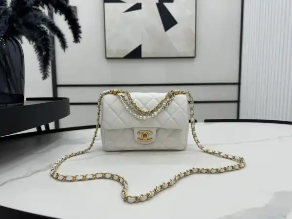 Tony Luxuries CHANEL FLAP BAG-14.5x19.5x7.5cm 0131