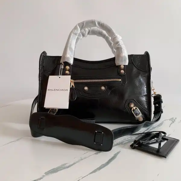 Tony Luxuries BALENCIAGA CHANELASSIC CITY 0127