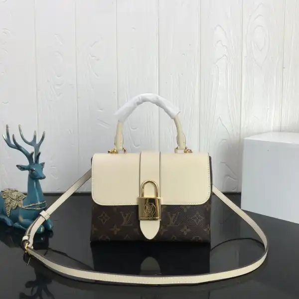 LOUIS VUITTON LOCKY BB 0203