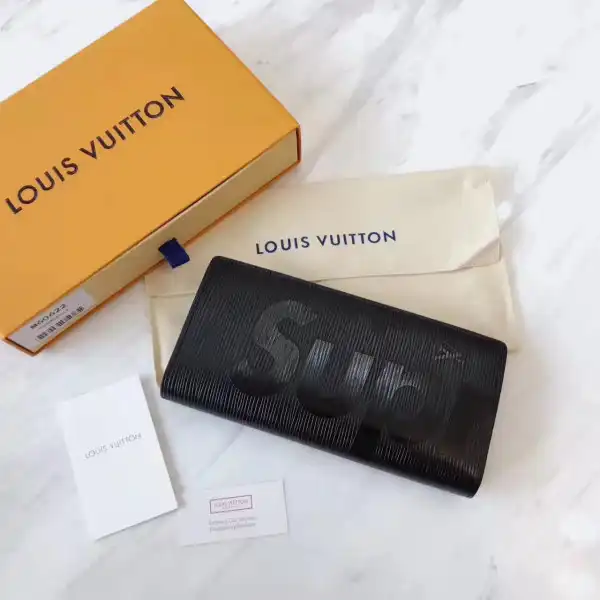 Tony Luxuries Louis Vuitton Supreme wallet 0203