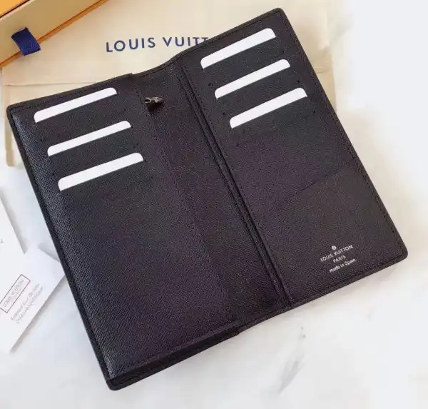 Tony Luxuries Louis Vuitton Supreme wallet 0203