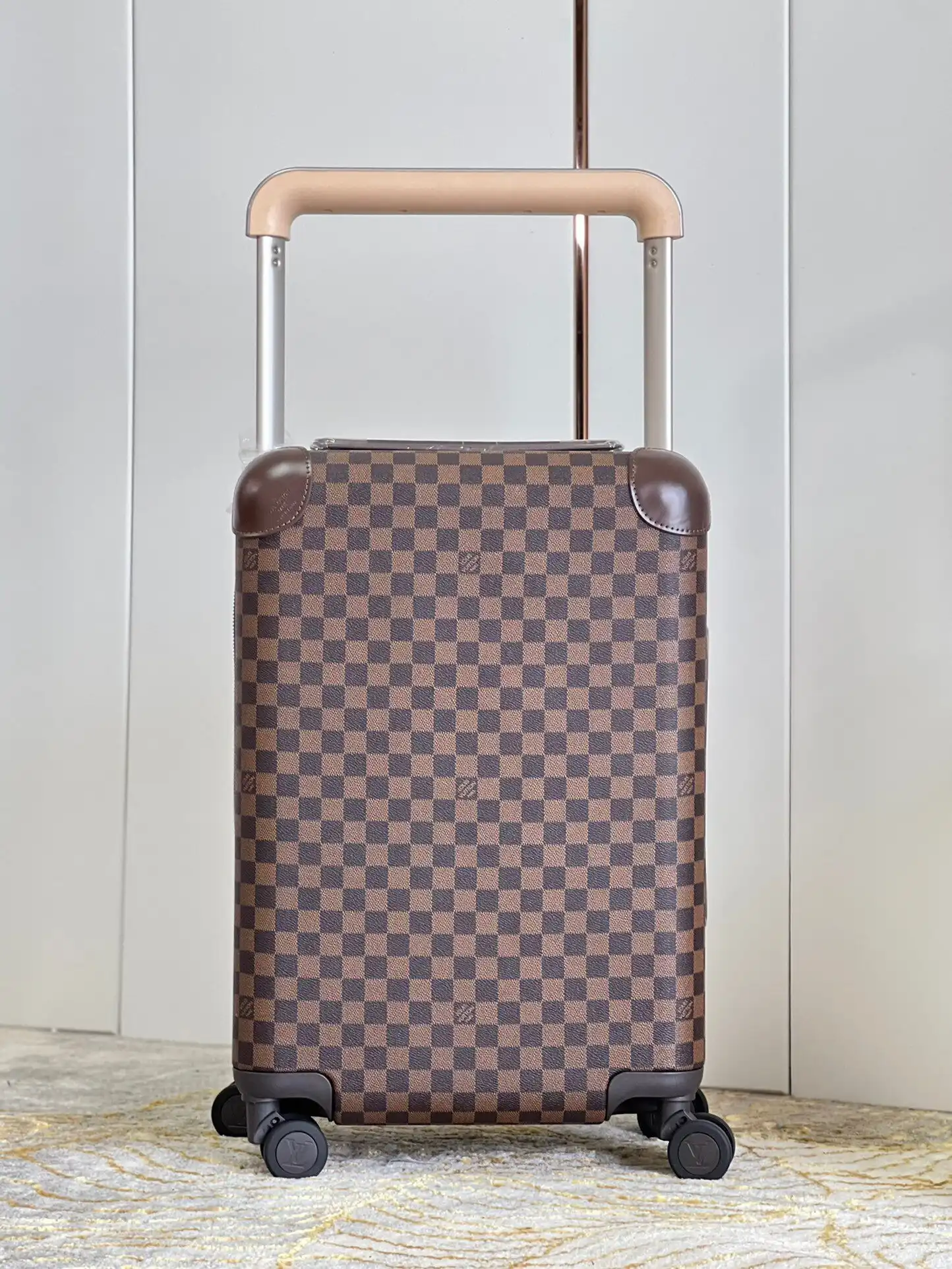 Louis Vuitton HORIZON 55 0205