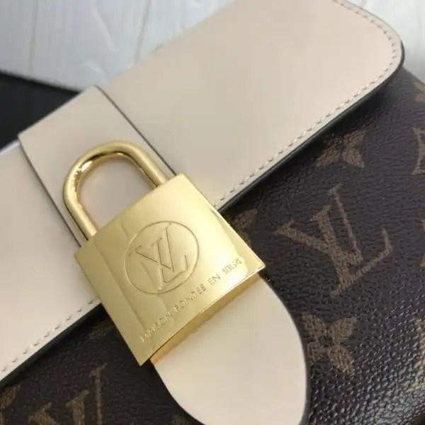 Tony Luxuries LOUIS VUITTON LOCKY BB 0203